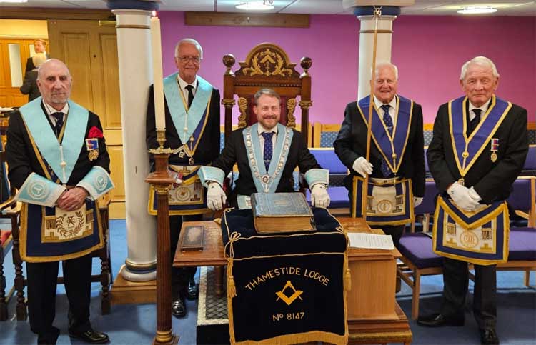 Andrew Lamb at his Installation